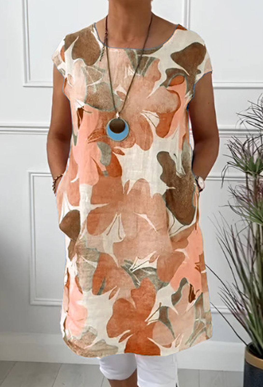 Tara™ | Vestido de Luxo com Impressão de Borboletas Fluídas (Quase Esgotado)